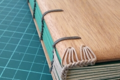 caderno de madeira